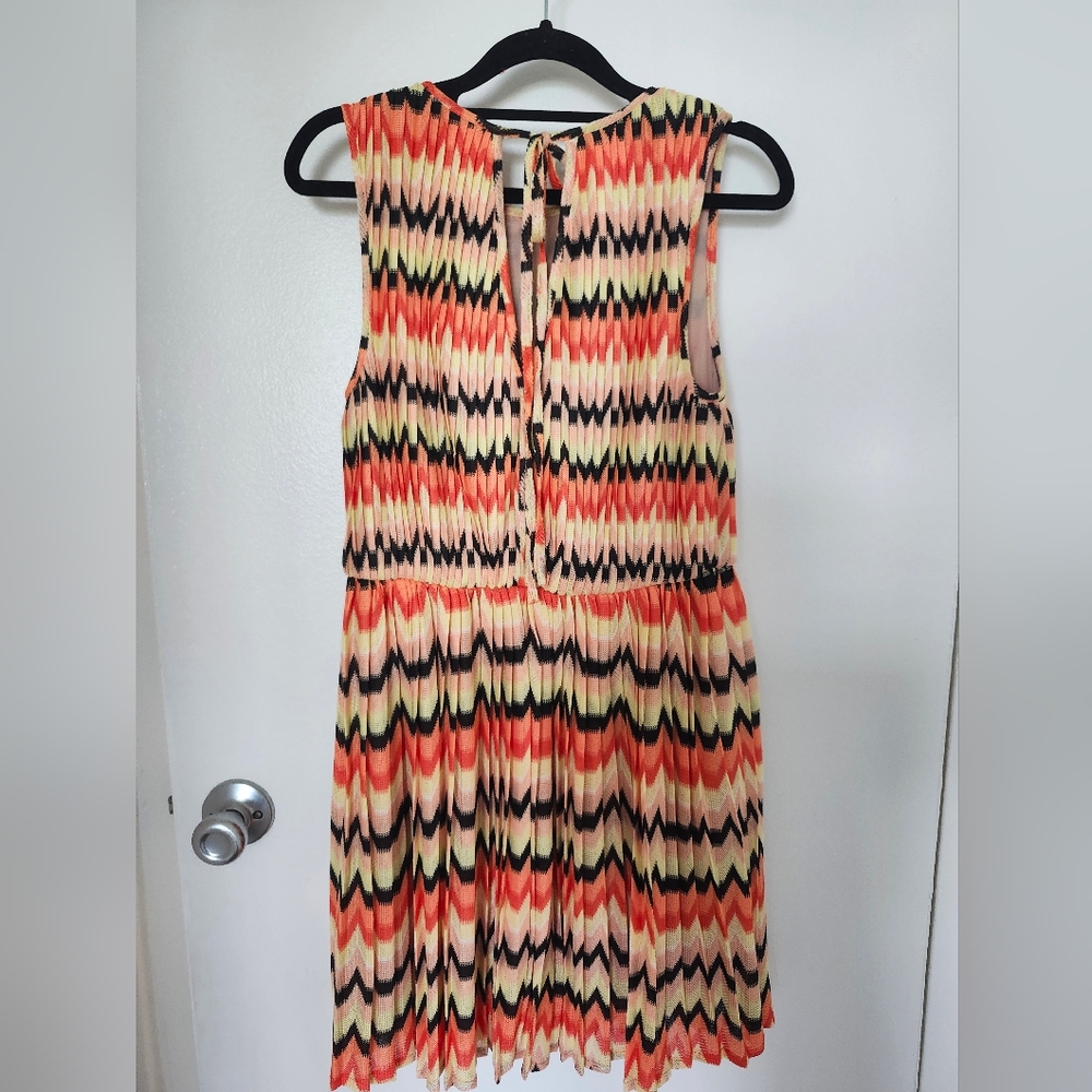 NWOT Sanctuary Chevron Dress - Picture 2 of 5